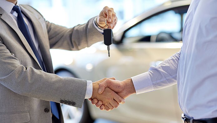 Perhatikan 5 Hal Ini Sebelum Anda Beli Mobil Pertama