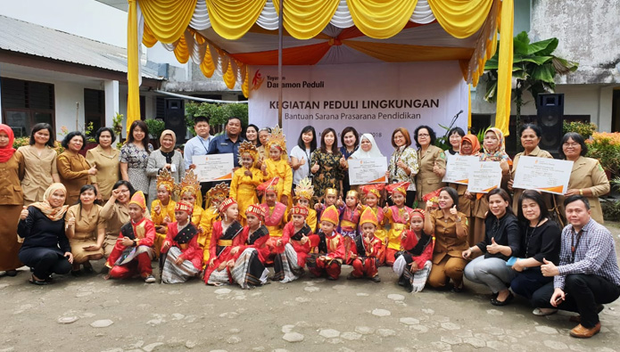 Danamon Grup dan Yayasan Danamon Peduli Melakukan Perbaikan Sarana Prasarana Pendidikan di Kota Medan