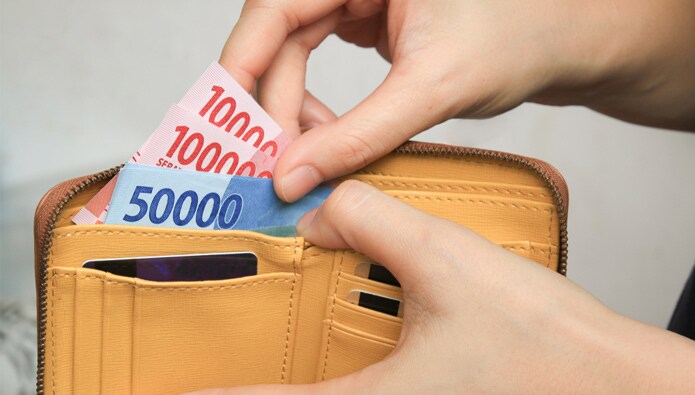 Punya Gaji UMR Inilah Trik Menabung yang Tepat Agar Menguntungkan