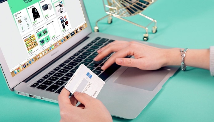 Tips Belanja Irit dan Aman dengan Kartu Kredit 
