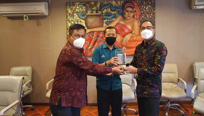 Danamon-BPR Lestari Partnership for Faster and Easier Transaction Services