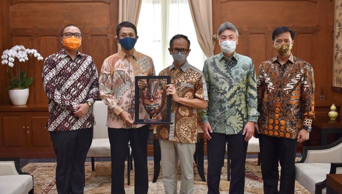 MUFG dan Bank Danamon Bersama Melalui Masa Pandemi dengan Rangkaian Kegiatan Tanggung Jawab Sosial Mendukung Perjuangan Indonesia Melawan Pandemi Virus Korona