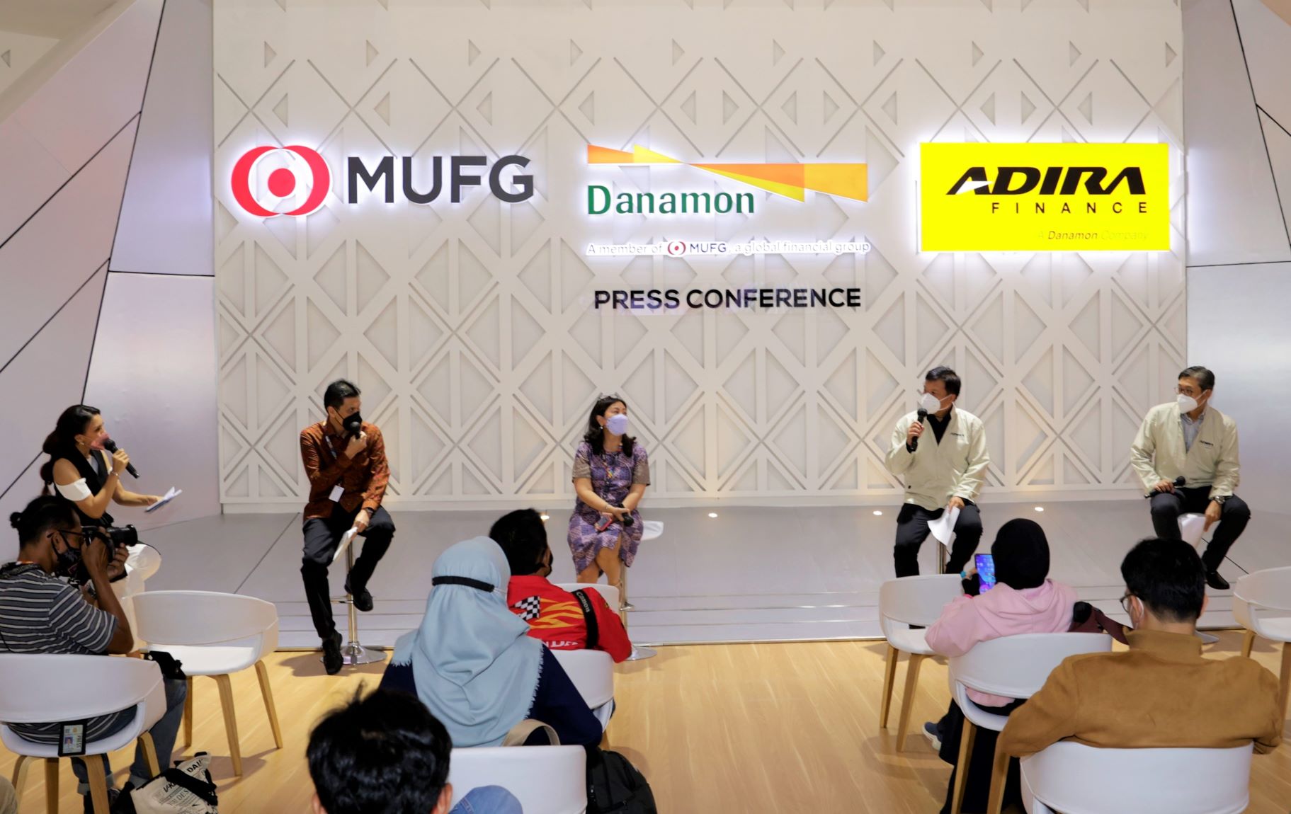 Danamon bersama Adira Finance dan didukung oleh MUFG Menegaskan Komitmen Membangun Ekosistem Pembiayaan yang Kuat untuk Membangkitkan Industri Otomotif Indonesia