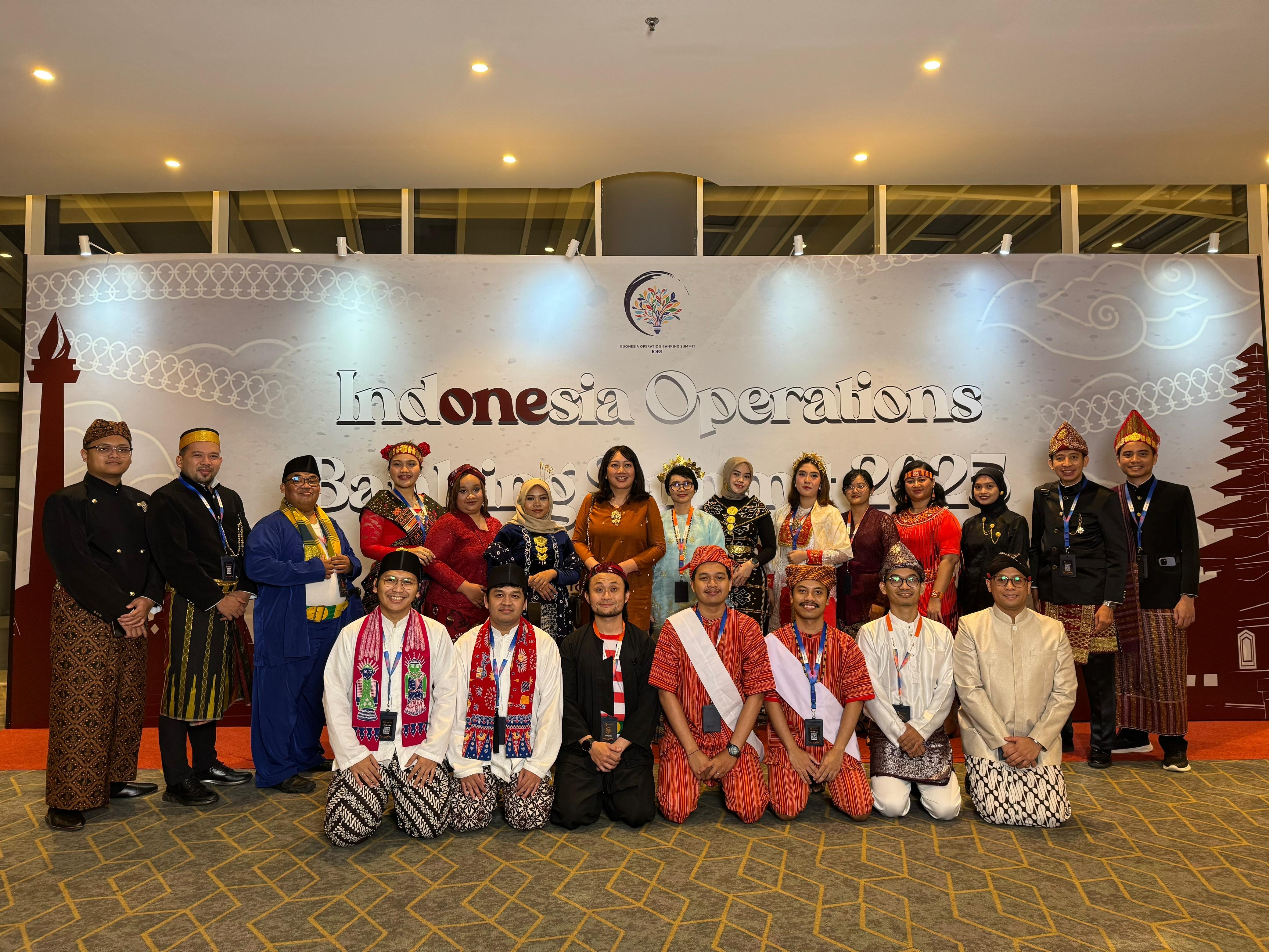 Focusing on Bringing Innovation to Banking Operations, Danamon Wins Awards at the Indonesia Operations Banking Summit 2025