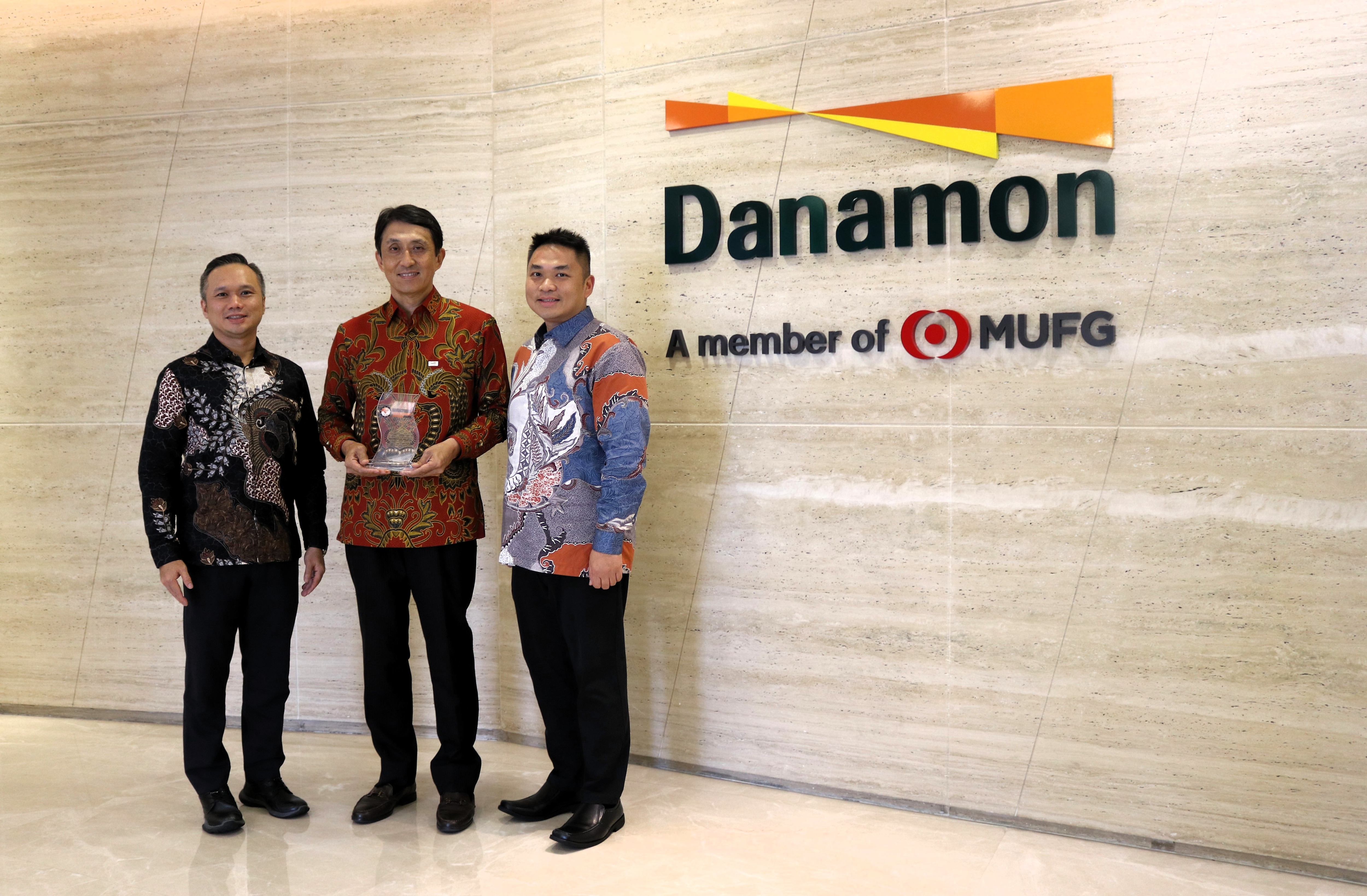 Danamon Receives Asian Banking & Finance Award 2025 for Danamon Global Currency Card